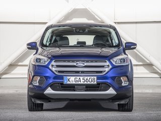 2017 Ford Kuga II Рестайлинг, серый, 1399000 рублей, вид 3