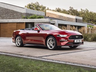 2022 Ford Mustang VI Рестайлинг, голубой, 7535000 рублей, вид 1