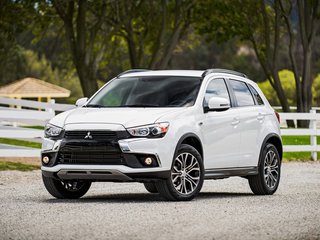 2019 Mitsubishi ASX I Рестайлинг 2, серебристый, 1890000 рублей, вид 1