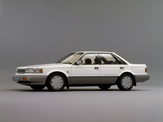 Nissan Bluebird Maxima II (PU11) Рестайлинг