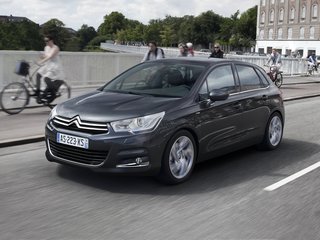 2011 Citroen C4 II, красный, 320000 рублей, вид 1