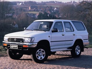 1993 Toyota 4Runner II, красный, 945000 рублей, вид 1