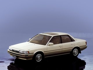 1990 Toyota Vista II (V20), серый, 250000 рублей, вид 1