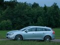 2013 Volvo V60 I Рестайлинг, синий, 1350000 рублей - вид 1