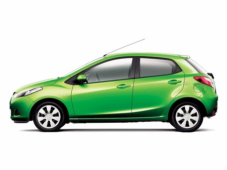 2012 Mazda Demio SkyActiv III (DE), красный, 720000 рублей - вид 2