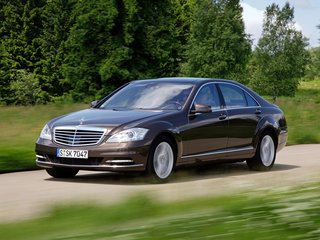 2009 Mercedes-Benz S-Класс 500 V (W221) Рестайлинг, серый, 1890000 рублей, вид 1