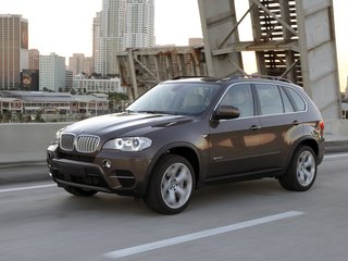 2011 BMW X5 35i II (E70) Рестайлинг, серый, 2500000 рублей, вид 1