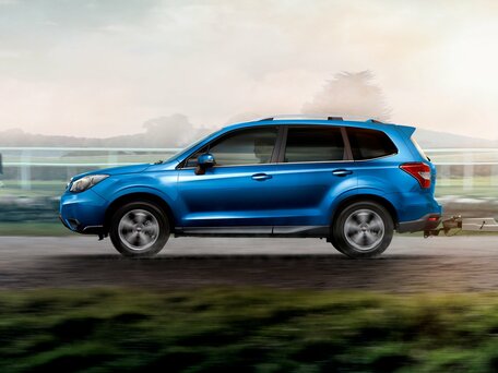 2015 Subaru Forester IV Рестайлинг, серый, 1800000 рублей - вид 1