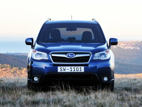 2013 Subaru Forester IV, чёрный, 1300000 рублей - вид 2