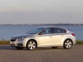 2012 Chevrolet Cruze I, белый, 970000 рублей, вид 1