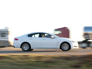 2015 Jaguar XF I Рестайлинг, синий, 1820900 рублей, вид 2
