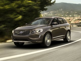 2015 Volvo XC60 I Рестайлинг, белый, 2200000 рублей, вид 1