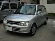 Изображение Daihatsu Mira V 1998 – 2002
