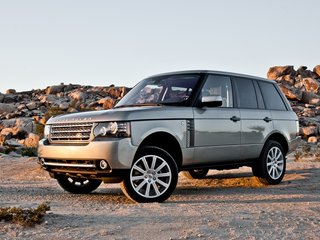 2011 Land Rover Range Rover III Рестайлинг 2, белый, 2200000 рублей, вид 1