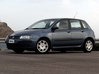 2002 Fiat Stilo, серый, 199000 рублей, вид 1