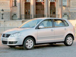 2007 Volkswagen Polo IV Рестайлинг, красный, 300000 рублей, вид 1