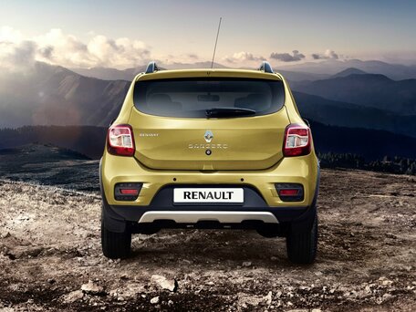 2015 Renault Sandero Stepway II, зелёный, 600000 рублей - вид 3