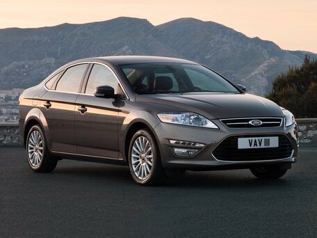 2013 Ford Mondeo IV Рестайлинг, белый, 1100000 рублей
