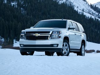 2016 Chevrolet Tahoe IV, белый, 4400000 рублей, вид 1