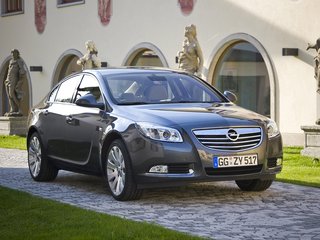 2010 Opel Insignia I, серебристый, 849000 рублей, вид 1