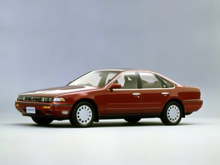 1988 Nissan Cefiro I (A31), белый, 600000 рублей, вид 1