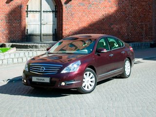 2011 Nissan Teana II (J32), чёрный, 1320000 рублей, вид 1