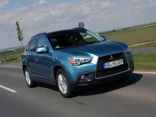 2011 Mitsubishi ASX I, чёрный, 950000 рублей, вид 1