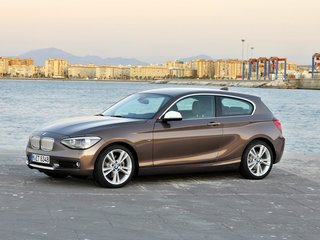 2013 BMW 1 серии 116i II (F20/F21), чёрный, 1300000 рублей, вид 1