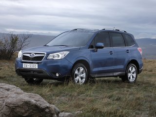 2013 Subaru Forester IV, красный, 1320000 рублей, вид 1
