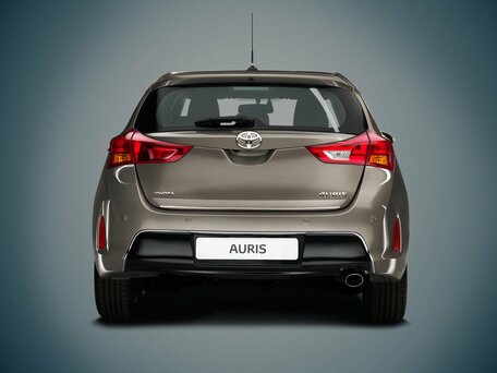 2014 Toyota Auris II, белый, 1400000 рублей - вид 3