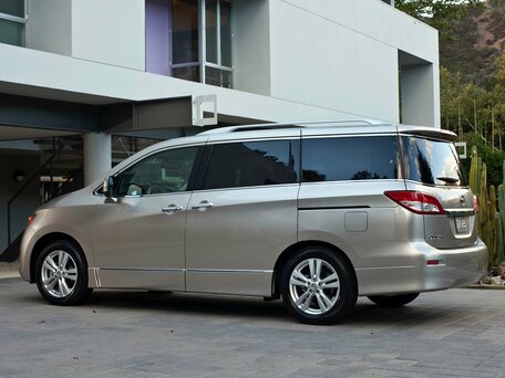 2012 Nissan Quest IV, чёрный, 1600000 рублей - вид 1