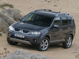 2008 Mitsubishi Outlander II, серый, 950000 рублей, вид 1