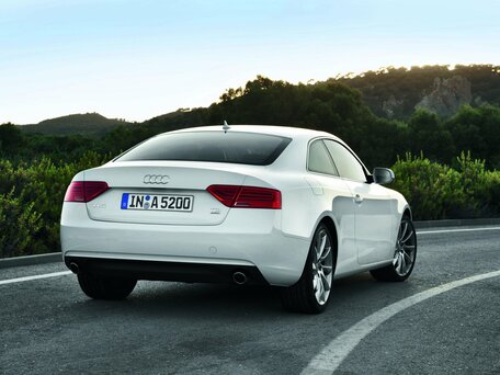 2012 Audi A5 I (8T) Рестайлинг, красный, 1835150 рублей - вид 3