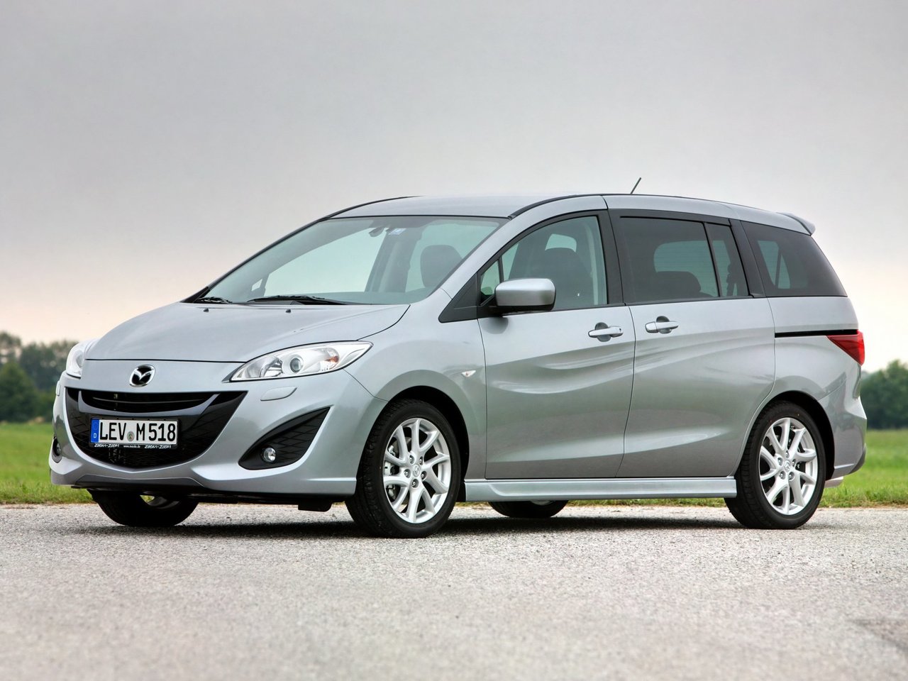 Mazda 5 Основной вид