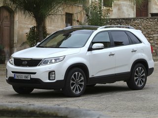 2013 Kia Sorento II Рестайлинг, серый, 1500000 рублей, вид 1