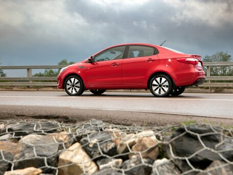 2015 Kia Rio III, чёрный, 1100000 рублей - вид 1