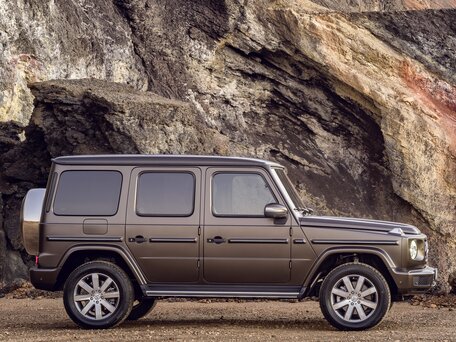 2021 Mercedes-Benz G-Класс 500 III (W463), чёрный - вид 1