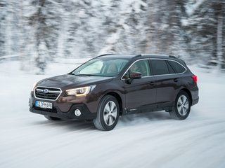 2019 Subaru Outback V Рестайлинг, белый, 3200000 рублей, вид 1