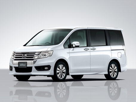 2014 Honda Stepwgn Spada IV Рестайлинг, белый, 1750000 рублей