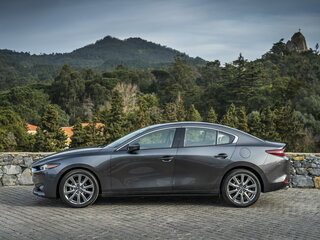 2025 Mazda 3 Axela IV (BP), белый, 3600000 рублей, вид 2