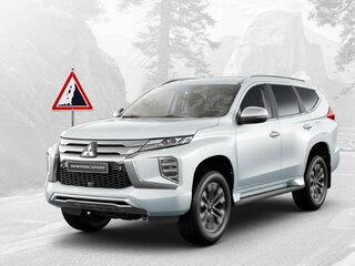 2022 Mitsubishi Montero Sport III Рестайлинг, белый, 4500000 рублей, вид 1