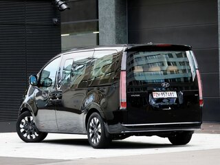 2026 Hyundai Staria I, чёрный, 7850000 рублей, вид 5