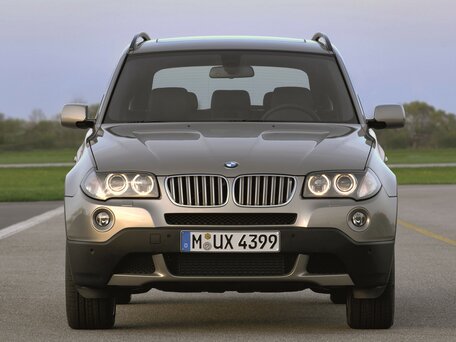 2009 BMW X3 20d I (E83) Рестайлинг, красный, 1000000 рублей - вид 2