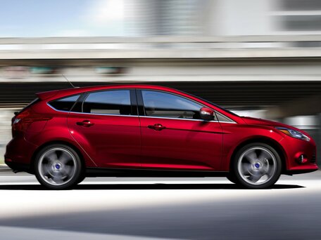 2011 Ford Focus III, серый, 850000 рублей - вид 1
