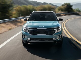 2026 Kia Seltos I Рестайлинг, белый, 2720000 рублей, вид 3