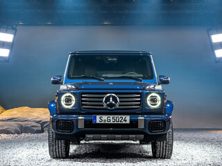 2026 Mercedes-Benz G-Класс 450 d III (W465) Рестайлинг, чёрный, 25199900 рублей, вид 3