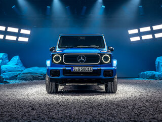 2026 Mercedes-Benz G-Класс EQ Technology 580 III (W465) Рестайлинг, синий, 29400000 рублей, вид 3