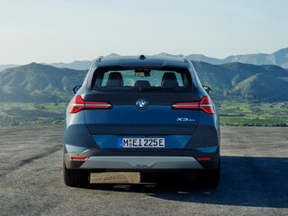 2026 BMW X3 20i xDrive IV (G45/G48), белый, 8950000 рублей, вид 4