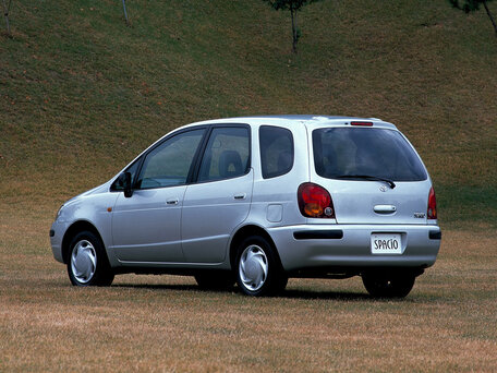 1999 Toyota Corolla Spacio I, серый - вид 3