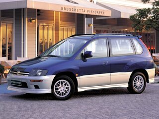 Mitsubishi Space Runner II